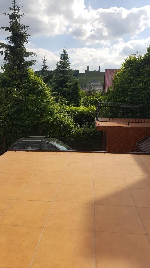 Apartamento Pod srebrną różą Chęciny Exterior foto