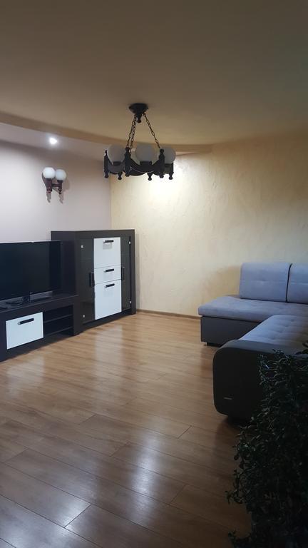 Apartamento Pod srebrną różą Chęciny Exterior foto